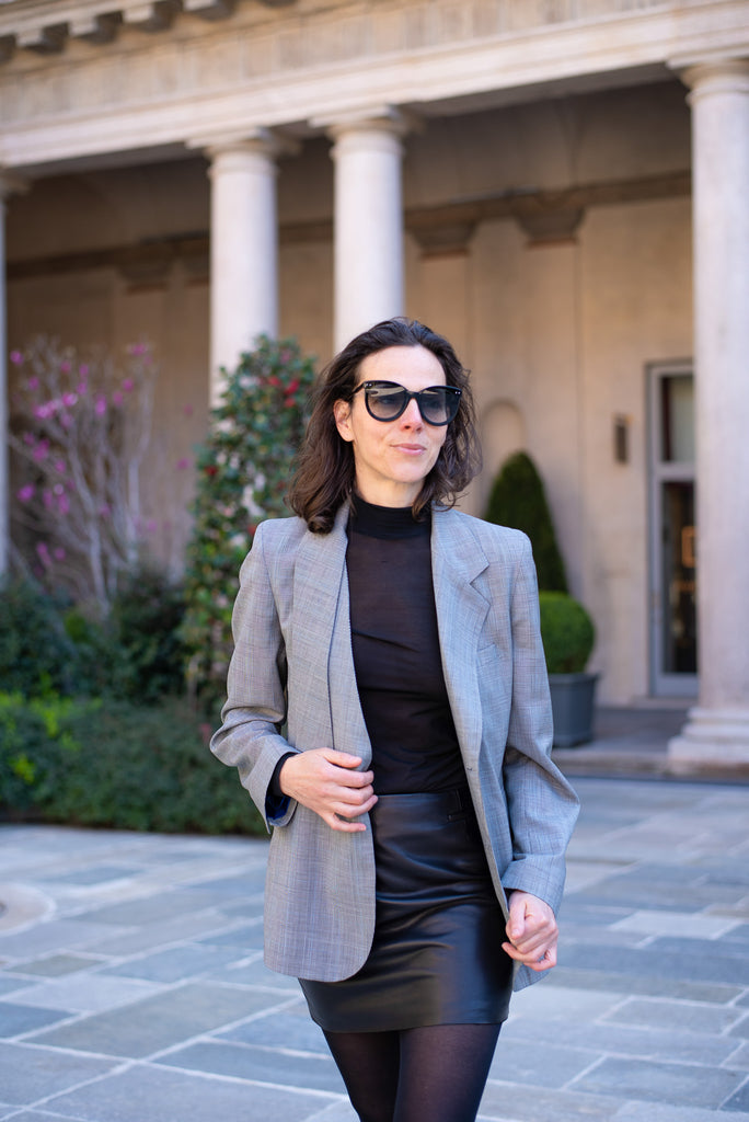 Nynke blazer in black mohair blend.