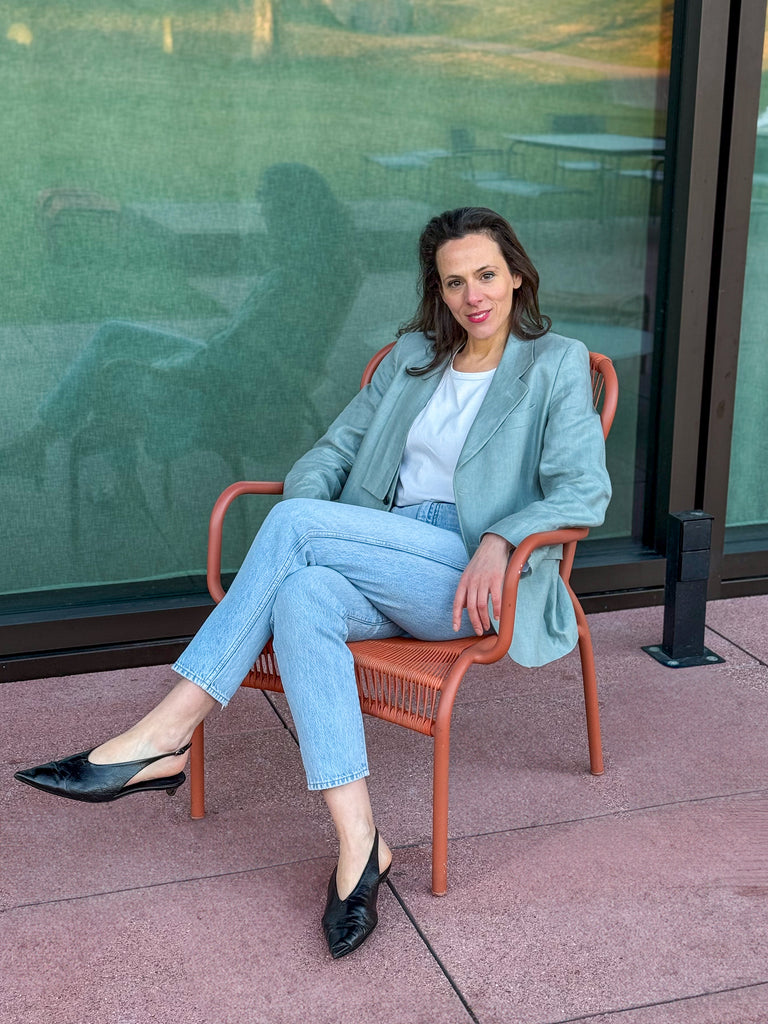 Tailored fit Nynke blazer  in blue linen